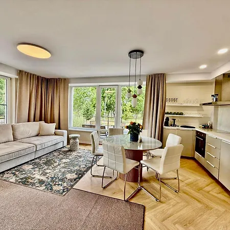 Apartment Park House I